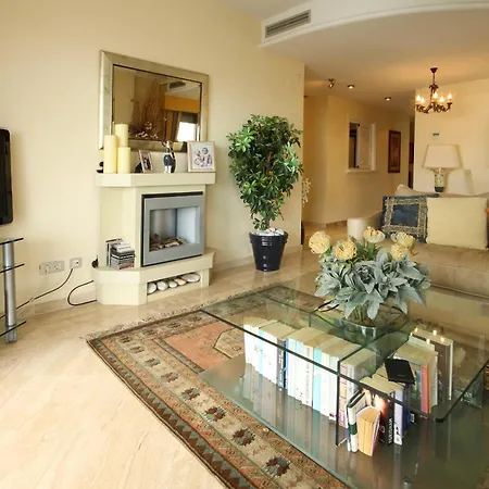 Apartment First Floor Side Property, San Pedro *