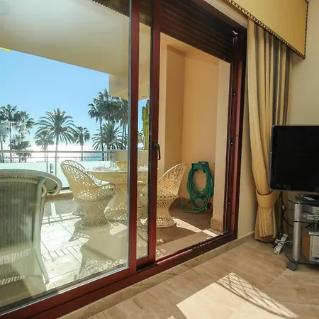 First Floor Side Property, San Pedro Apartment *