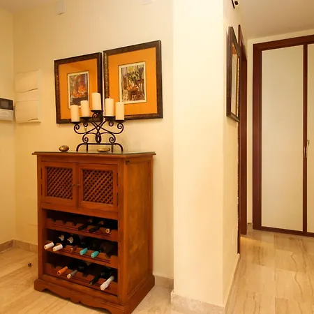 First Floor Side Property, San Pedro * Marbella